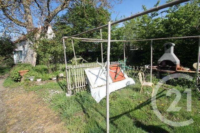 Afficher la photo en grand Maison à vendre - 4 pièces - 106 m2 - LALIZOLLE - 03 - AUVERGNE