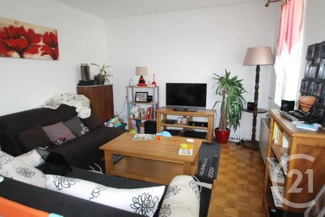 Maison à louer - 4 pièces - 87,51 m2 - GANNAT - 03 - AUVERGNE Maison à louer - 4 pièces - 87,51 m2 - GANNAT - 03 - AUVERGNE