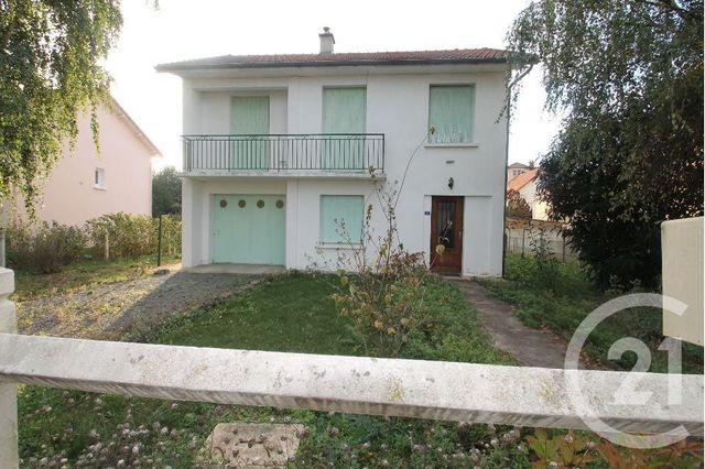 Maison à louer - 4 pièces - 87,51 m2 - GANNAT - 03 - AUVERGNE Maison à louer - 4 pièces - 87,51 m2 - GANNAT - 03 - AUVERGNE
