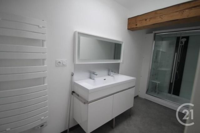Maison à louer - 4 pièces - 73,90 m2 - GANNAT - 03 - AUVERGNE Maison à louer - 4 pièces - 73,90 m2 - GANNAT - 03 - AUVERGNE