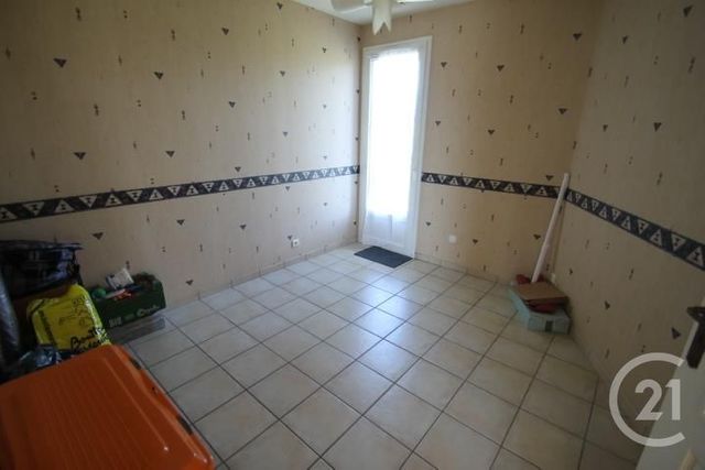 Afficher la photo en grand Maison à vendre - 8 pièces - 172 m2 - BROUT VERNET - 03 - AUVERGNE