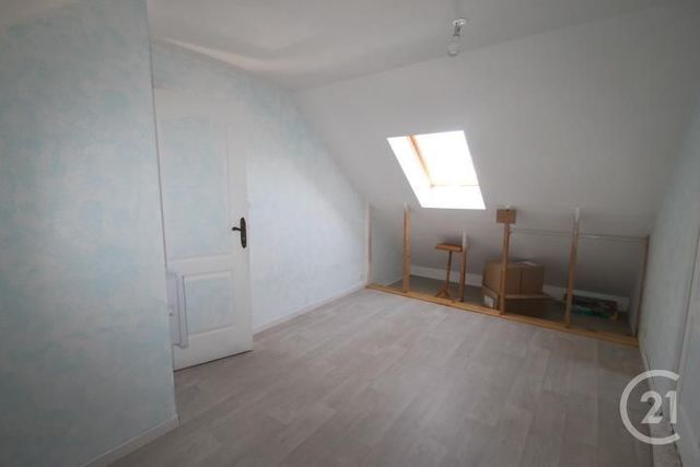 Afficher la photo en grand Maison à vendre - 8 pièces - 172 m2 - BROUT VERNET - 03 - AUVERGNE