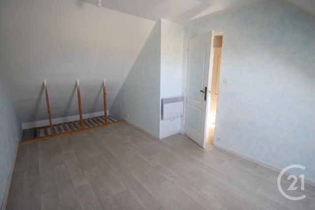 Afficher la photo en grand Maison à vendre - 8 pièces - 172 m2 - BROUT VERNET - 03 - AUVERGNE