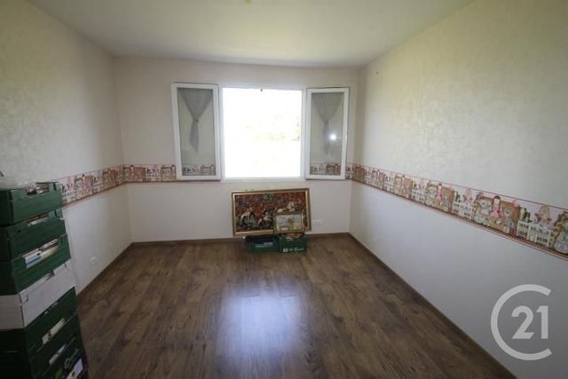 Afficher la photo en grand Maison à vendre - 8 pièces - 172 m2 - BROUT VERNET - 03 - AUVERGNE