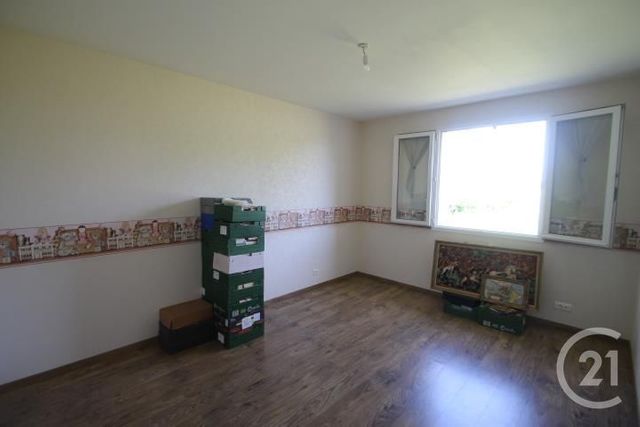 Afficher la photo en grand Maison à vendre - 8 pièces - 172 m2 - BROUT VERNET - 03 - AUVERGNE