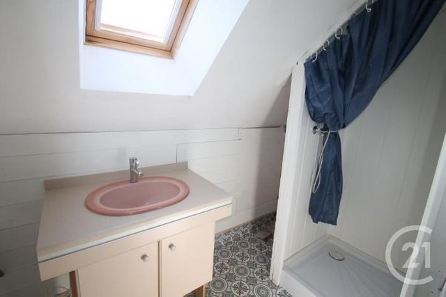 Afficher la photo en grand Maison à vendre - 8 pièces - 172 m2 - BROUT VERNET - 03 - AUVERGNE