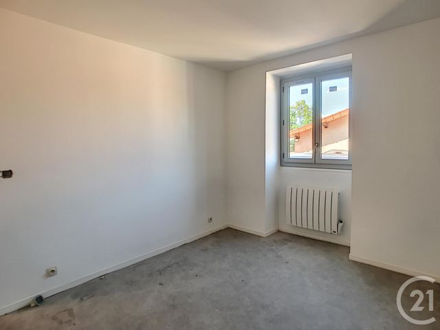 Appartement F2 à louer - 2 pièces - 35,01 m2 - RIOM - 63 - AUVERGNE Appartement F2 à louer - 2 pièces - 35,01 m2 - RIOM - 63 - AUVERGNE