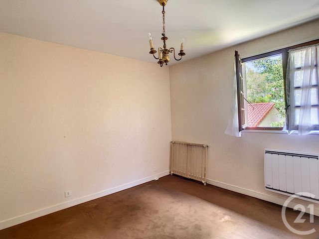 Afficher la photo en grand Maison à vendre - 6 pièces - 138 m2 - ENVAL - 63 - AUVERGNE