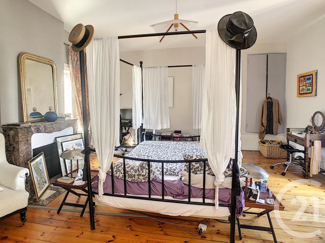 Afficher la photo en grand Maison à vendre - 8 pièces - 305 m2 - BLANZAT - 63 - AUVERGNE