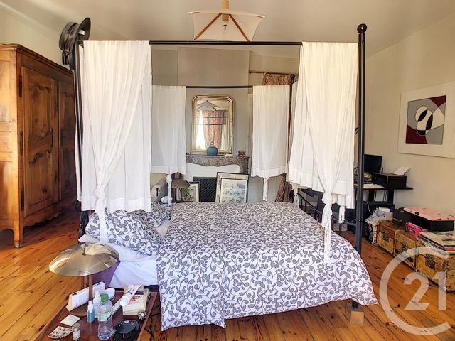 Afficher la photo en grand Maison à vendre - 8 pièces - 305 m2 - BLANZAT - 63 - AUVERGNE