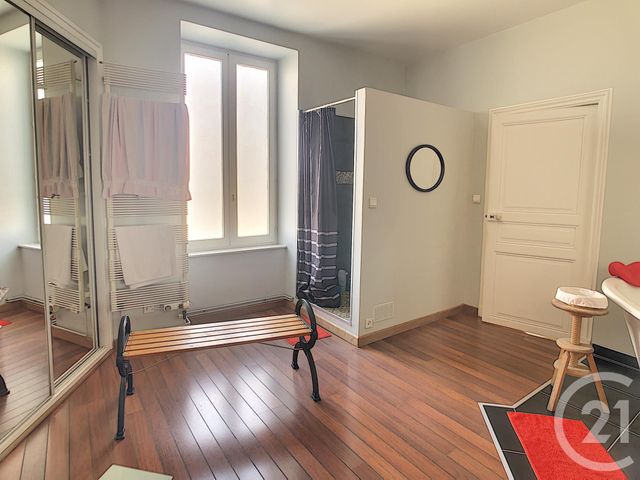 Afficher la photo en grand Maison à vendre - 8 pièces - 305 m2 - BLANZAT - 63 - AUVERGNE