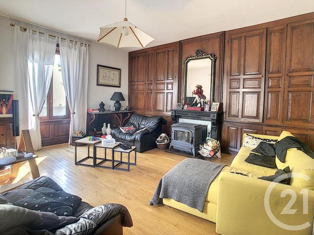 Afficher la photo en grand Maison à vendre - 8 pièces - 305 m2 - BLANZAT - 63 - AUVERGNE