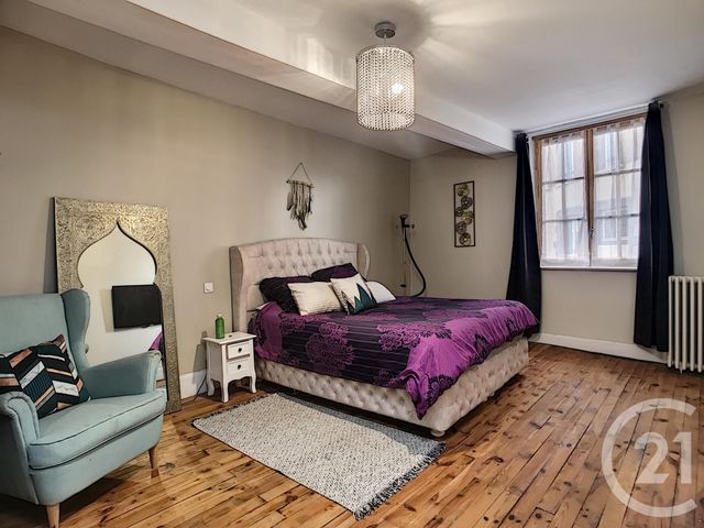Afficher la photo en grand Maison à vendre - 4 pièces - 137,98 m2 - RIOM - 63 - AUVERGNE