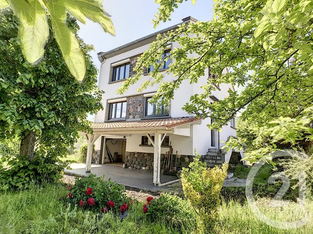 Afficher la photo en grand Maison à vendre - 8 pièces - 156,53 m2 - MOZAC - 63 - AUVERGNE