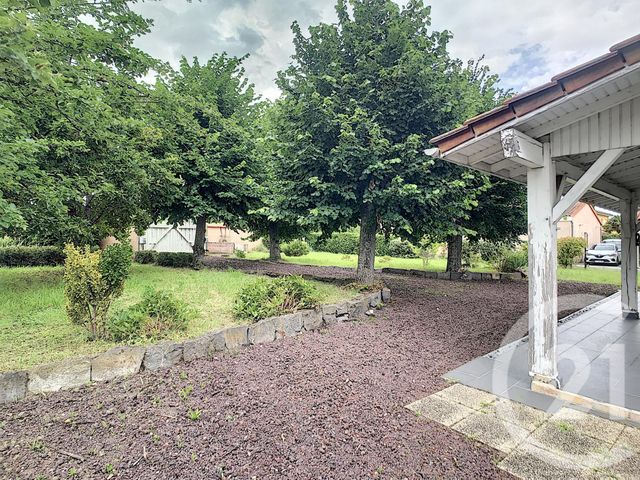 Afficher la photo en grand Maison à vendre - 8 pièces - 156,53 m2 - MOZAC - 63 - AUVERGNE