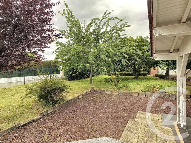 Afficher la photo en grand Maison à vendre - 8 pièces - 156,53 m2 - MOZAC - 63 - AUVERGNE