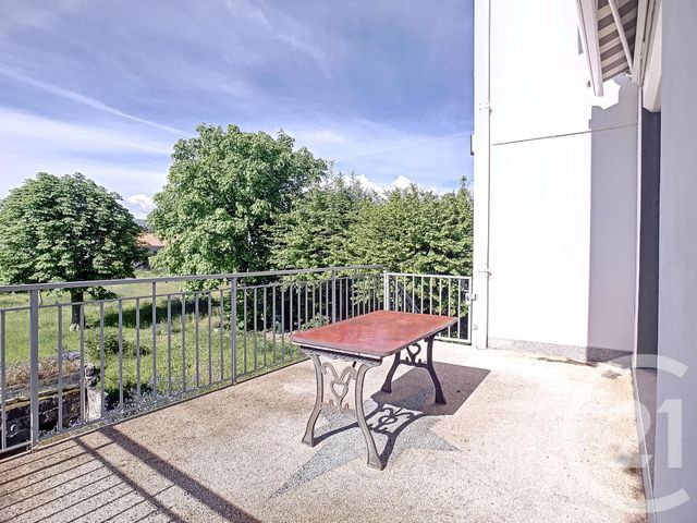 Afficher la photo en grand Maison à vendre - 8 pièces - 156,53 m2 - MOZAC - 63 - AUVERGNE