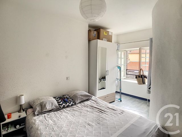 Appartement F2 à louer - 2 pièces - 42 m2 - RIOM - 63 - AUVERGNE Appartement F2 à louer - 2 pièces - 42 m2 - RIOM - 63 - AUVERGNE