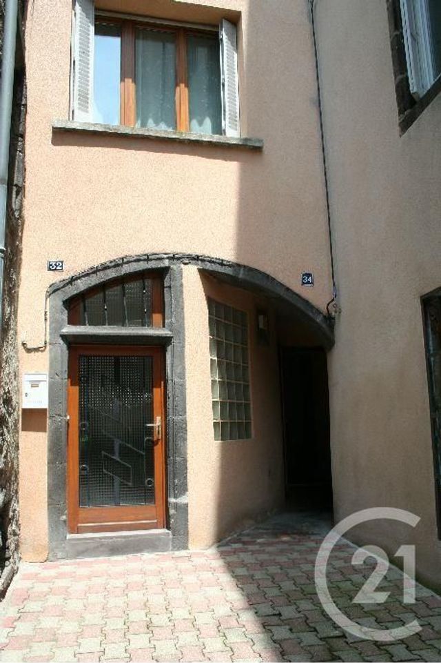 Appartement à louer - 2 pièces - 25,80 m2 - RIOM - 63 - AUVERGNE Appartement à louer - 2 pièces - 25,80 m2 - RIOM - 63 - AUVERGNE